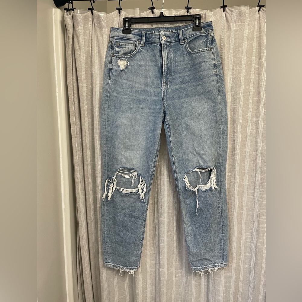 American eagle, mom jean. Size 10 regular